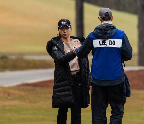 미국여자프로골프(LPGA) 투어 2026시즌 출전권이 걸린 2025 LPGA 퀄리파잉 시리즈 파이널 스테이지(Q-시리즈 최종전)에 출전한 장타자 이동은 프로가 3라운드에서 경기하는 모습이다. 사진제공=LPGA 엡손투어 (사진을 무단으로 사용하지 마십시오.)