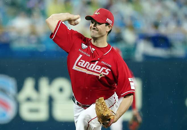 SSG랜더스 드류 앤더슨이 디트로이트 타이거스 유니폼을 입는다. 사진은 SSG에서 활약한 앤더슨. /사진=뉴스1