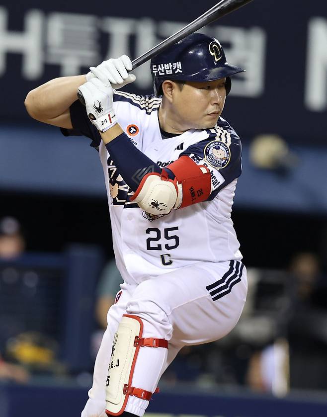 올해 포수 최초로 타격왕 2회의 위업을 이룬 양의지. 두산