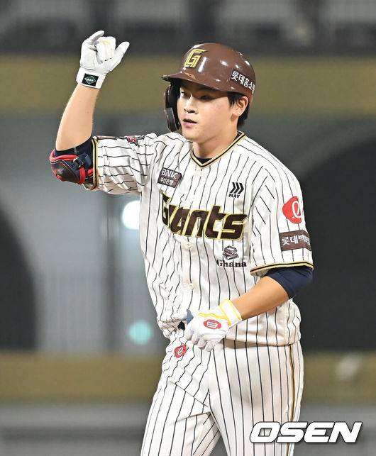 [OSEN=울산, 이석우 기자] 롯데 자이언츠 박찬형 022 2025.09.25 / foto0307@osen.co.kr