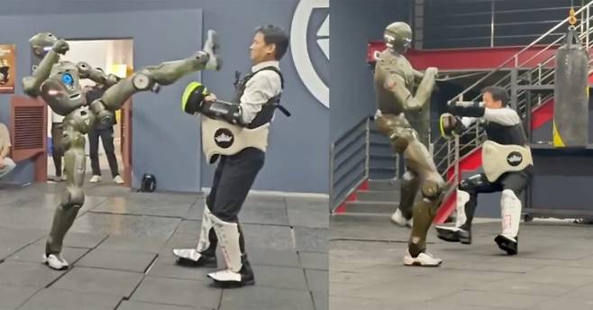 중국 엔진AI(가 공개한 인간형 로봇 ‘T800’이 자오퉁양(오른쪽) CEO를 향해 발차기를 가하는 장면. 회사 측은 “CG(컴퓨터 그래픽) 의혹을 반박하기 위한 실제 시연”이라고 설명했다. 엔진AI 엑스