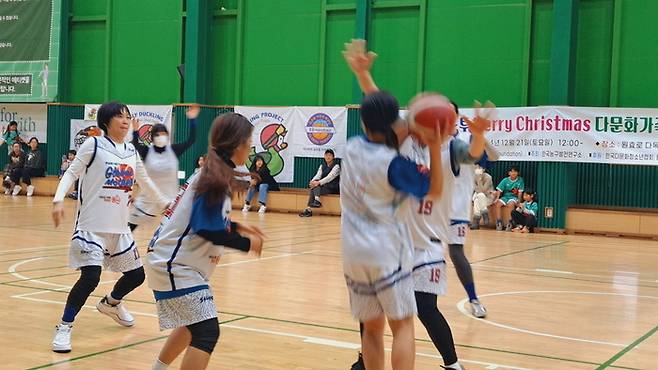 2024년 다문화 가족 농구대회 모습. 제공 | 한국농구발전연구소