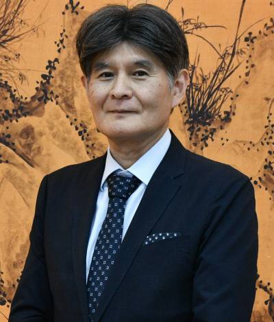 조선 왕실 사당으로 추정되는 ‘관월당’부재를 일본에서 국내로 기증해 대통령표창을 받게 된 사토 다카오 고토쿠인 주지. 국가유산청 제공