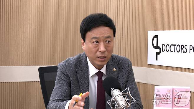 정성국 국민의힘 의원이 11일 뉴스1TV '팩트앤뷰'에 출연해 질문에 답하고 있다.(뉴스1TV '팩트앤뷰' 캡처)