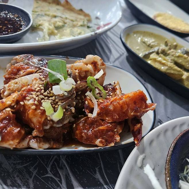 서울다찌 양념게장과 과메기, 회. 네이버지도 서울다찌 업체 등록 사진