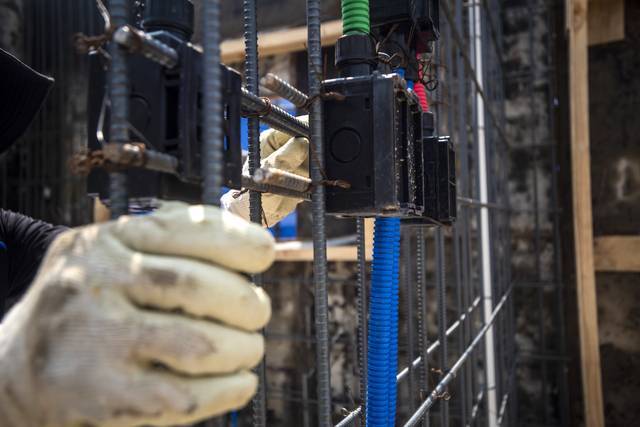 건설현장, 깊어진 침체. [아이클릭아트 제공]