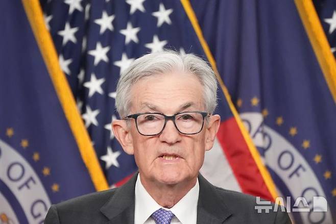 [워싱턴=AP/뉴시스]제롬 파월 미국 연방준비제도(Fed·연준) 의장. 2025.12.11.