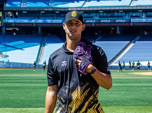 2026시즌 한화에서 뛰게 될 윌켈 에르난데스의 훈련 모습. /사진=레오네스 델 카라카스 공식 SNS