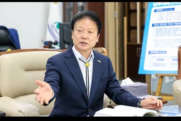 3선도전에 나서는 이병환 성주군수 [사진=성주군]