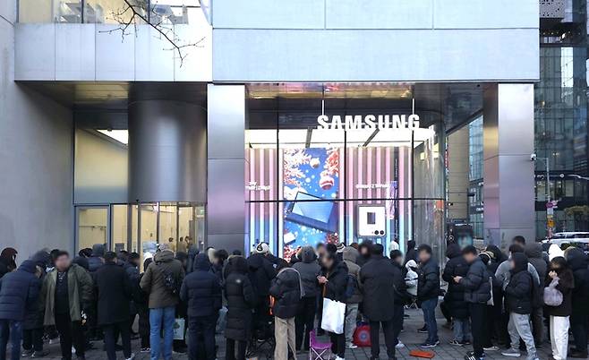 (Samsung Electronics)