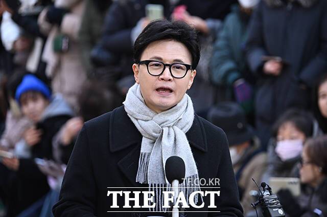 한동훈 전 국민의힘 대표가 "민중기 특검을 지금 당장 압수수색해서 이재명 더불어민주당 정권에 수사정보를 넘겼는지 밝혀야 한다"고 주장했다. /박헌우 기자