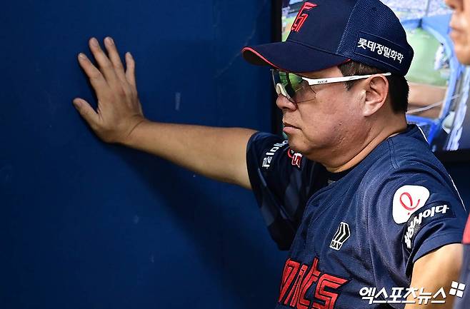 김태형 감독이 이끄는 롯데 자이언츠가 12일 일본프로야구(NPB) 출신 교야마를 아시아 쿼터로 영입, 2026시즌을 대비한 외국인 선수 구성을 완료했다. 사진 엑스포츠뉴스 DB