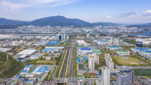구미국가산업단지 1단지와 3단지 전경. 구미시 제공