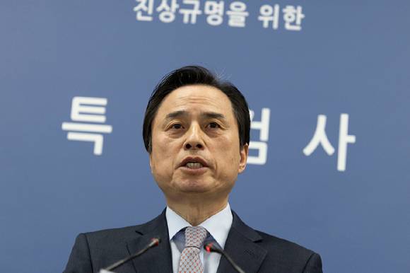 조은석 특별검사가 15일 서울 서초구 서울고검에서 12·3 비상계엄 사태 관련 내란·외환 사건 최종 수사 결과를 발표하고 있다. 2025.12.15 [공동취재] [사진=연합뉴스]