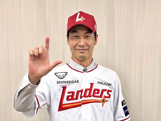 아시아쿼터 자격으로 SSG랜더스와 계약한 다케다 쇼타. 사진=SSG랜더스