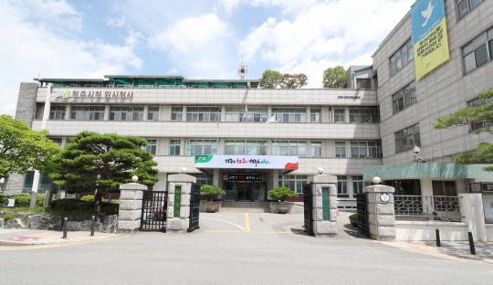 청주시청 임시청사 전경. 청주시 제공.
