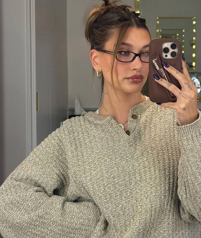 @haileybieber