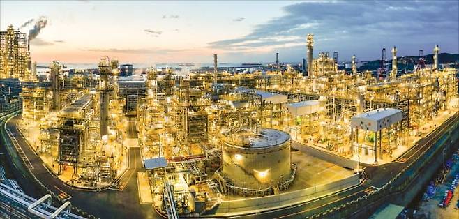 에쓰-오일은 ‘가장 경쟁력 있고 혁신적이며 신뢰받는 에너지 화학기업’을 목표로 하고 있다. /에쓰-오일 제공