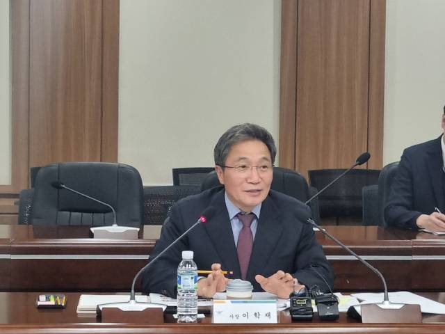 이학재 인천공항공사 사장이 16일 오전 인천 중구 본사 대회의실에서 열린 기자간담회에서 발언하고 있다. 사진제공=인천공항