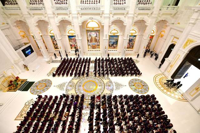 경기도 가평군에 위치한 통일교 ‘천원궁 박물관’의 그랜드 오프닝장에 지난 4월 주요 인사들이 참석해 있다. 사진=가정연합