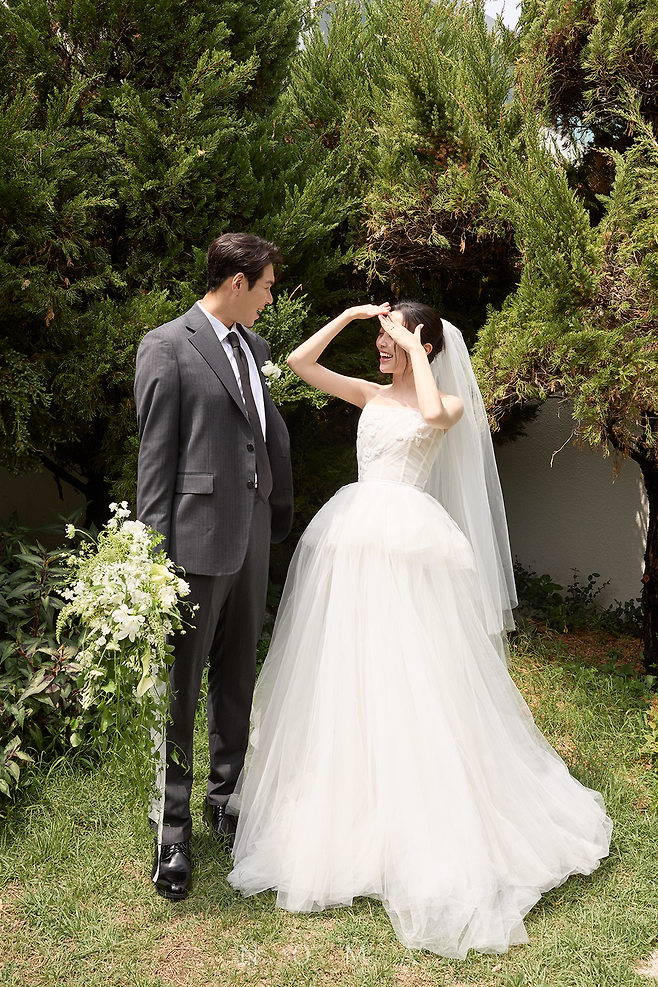 ▲ KIA 투수 김대유가 아내 김다영 씨와 20일 결혼식을 올린다.