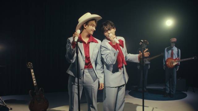 그룹 세븐틴의 멤버 도겸과 승관이 유닛을 결성해 2026년 1월 12일 미니 1집 '소야곡'을 발매한다. /플레디스 엔터테인먼트