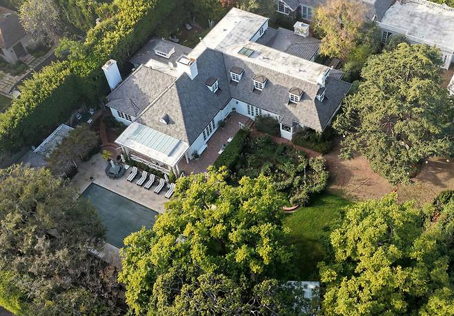 16일 촬영된 롭 라이너 부부 자택 모습. /AFP 연합뉴스