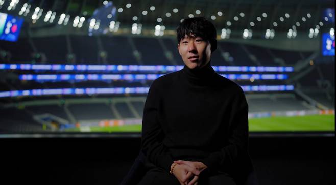토트넘이 18일 공개한 다큐멘터리 영상에서 손흥민이 이적 뒷 이야기를 하고 있다. 토트넘 홈페이지 캡처
