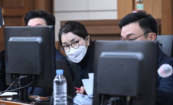 First lady Kim Keon Hee appears at the Seoul Central District Court in Seocho District, southern Seoul, on Dec. 3 for a sentencing hearing. [JOINT PRESS CORPS]