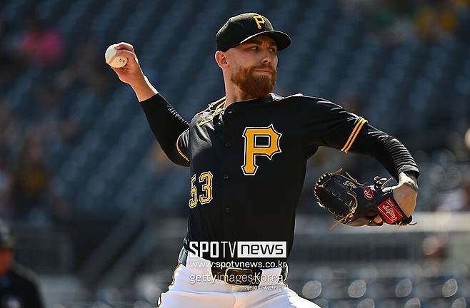 ▲ 휴스턴이 특급 유망주 두 명을 주고 데려온 선발 자원 마이크 버로우스는 팀 로테이션 합류가 확실시된다