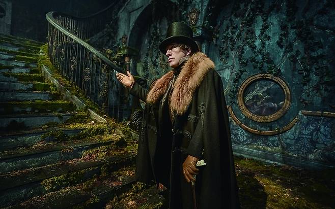 영화 프랑켄슈타인엔 의미 있는 시 한구절이 나온다.[사진｜더스쿠프 포토]