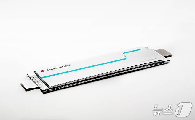 LG에너지솔루션 ESS용 LFP 롱셀 배터리