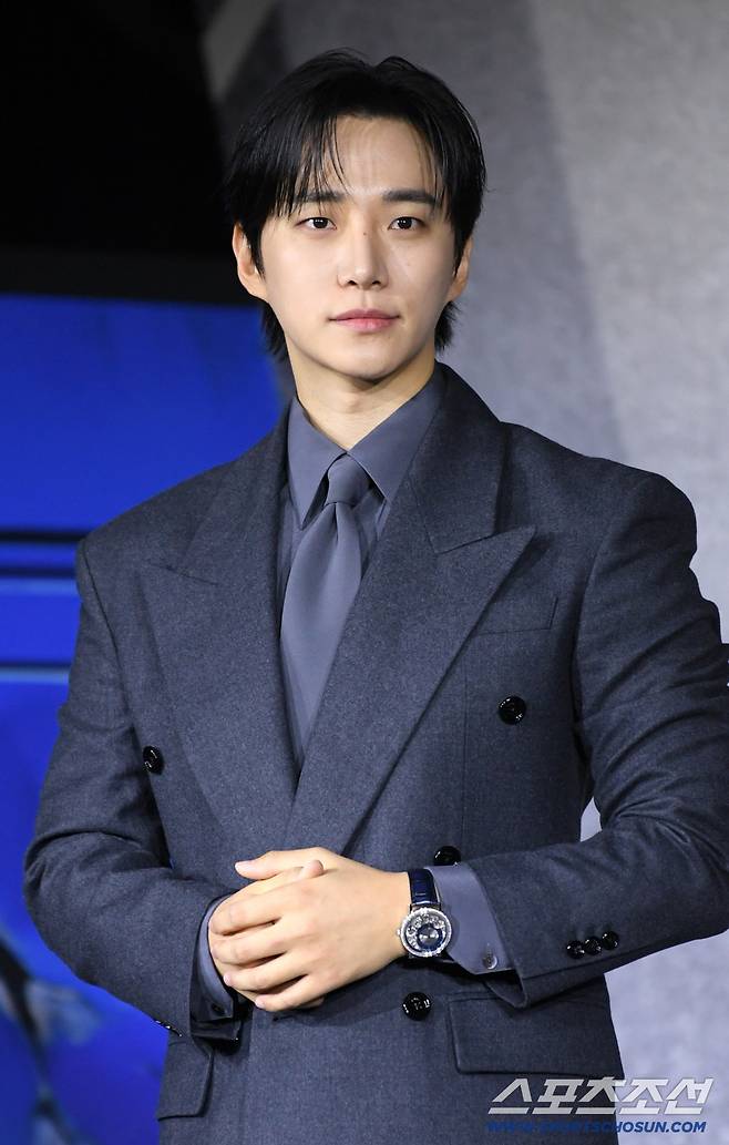 넷플릭스 '캐셔로' 제작발표회가 22일 서울 강남구 삼성동 그랜드 인터컨티넨탈 서울 파르나스 열렸다. 배우 이준호가 포토타임을 갖고 있다. 삼성동=박재만 기자pjm@sportschosun.com/2025.12.22/