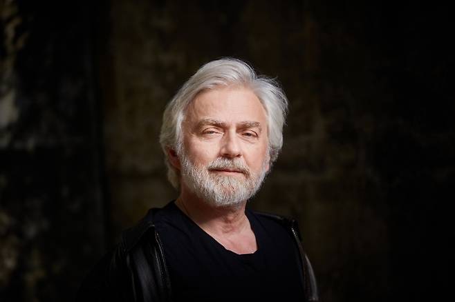 폴란드 출신 피아니스트 크리스티안 지메르만(ⓒBartek Barczyk)은 피아노 리사이틀로 관객을 만난다.  마스트미디어 제공