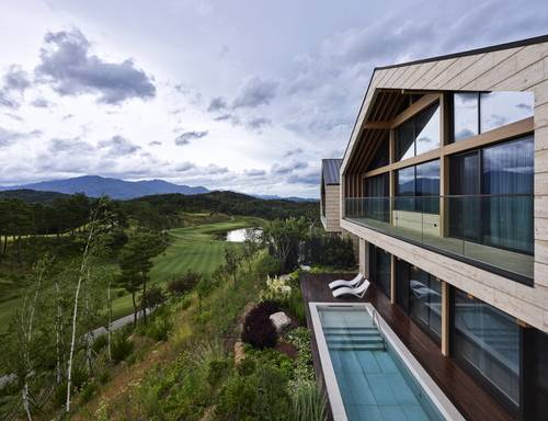 강원 양양 설해원의 리조트 시설과 골프 코스. 사진 제공=설해원