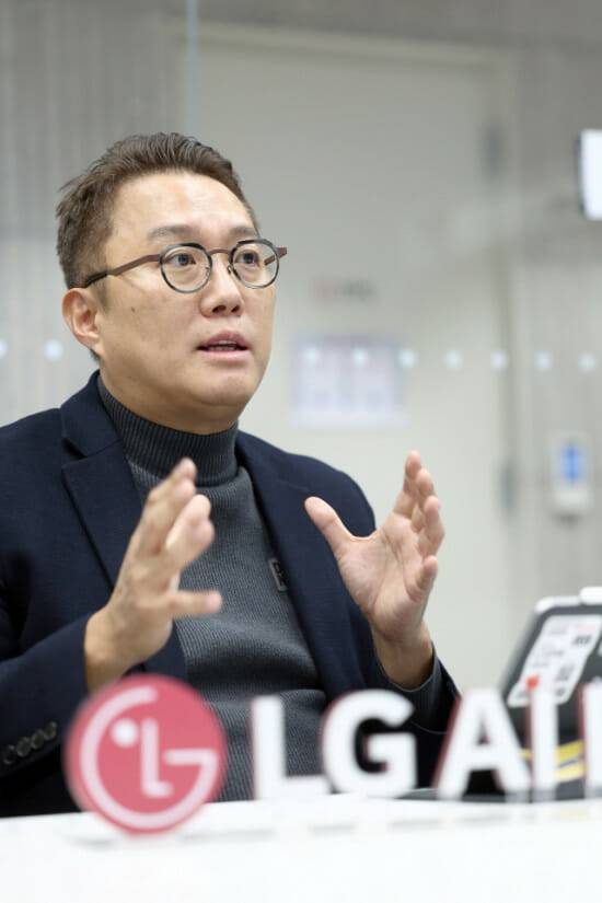 피지컬AI 글로벌 얼라이언스에서 기술분과장을 맡은 LG AI연구원 김승환 상무. (사진=LG AI연구원)