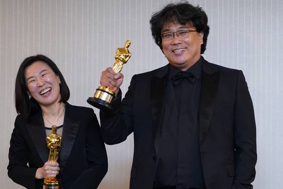‘기생충’ 봉준호 감독(오른쪽)