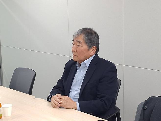 윤석헌 전 금융감독원장이 머니S와의 인터뷰에서 고환율 국면의 본질과 정부의 역할에 대해 의견을 밝히고 있다. /사진=시대