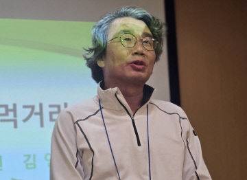 이명수 한미공인중개사무소 대표가 연수단 참가 소감을 전하고 있다.