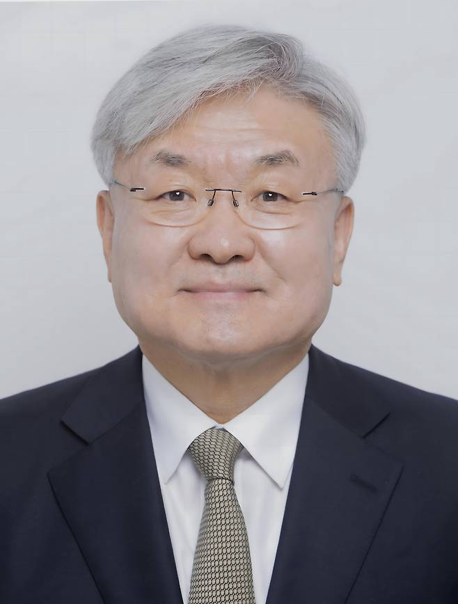 이재명 대통령이 28일 국가과학기술자문회의 부의장에 이경수 인애블퓨전 대표를 임명했다./뉴스1