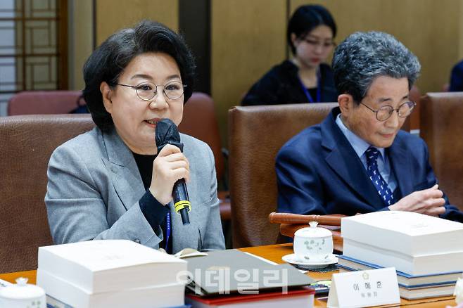 지난 3월 서울 여의도 국회에서 열린 국회의장 직속 국민 미래 개헌 자문위원회 위촉식 및 제3차 회의에서 이혜훈 위원장이 인사말을 하고 있다. 사진제공=뉴스1