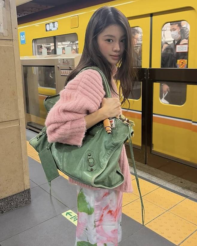 인스타그램 @a.ssom