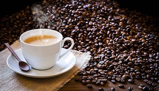 식후 커피, 이제는 습관이 아닌 타이밍을 고민할 때다. 게티이미지
