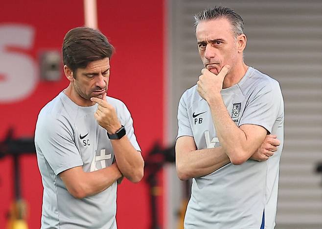 ▲ 29일&nbsp;서울 강서구 외발산동 메이필드호텔에서 제주SK의 세르지우 코스타 취임 기자회견이 열렸다. 파울루 벤투 전 한국 축구대표팀 감독을 수석코치로 보좌했던 코스타 감독이 제주 지휘봉을 잡고 K리그에 도전장을 던졌다. ⓒ&nbsp;연합뉴스