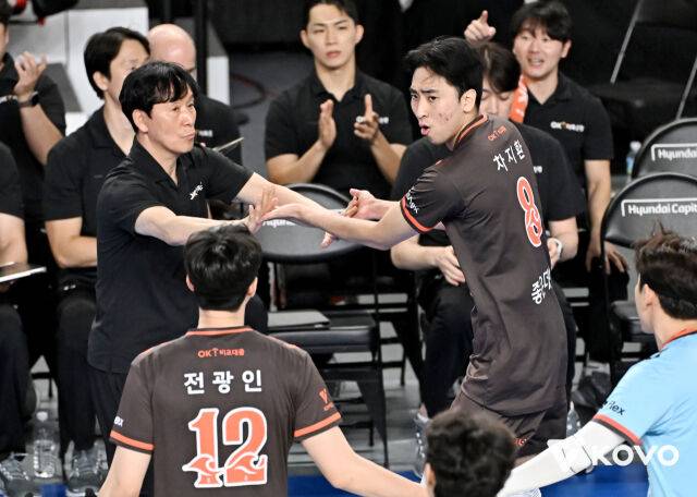 신영철 감독과 차지환./KOVO