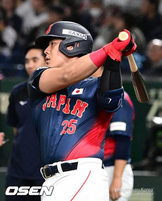 일본 야구 대표팀 오카모토 카즈마. /OSEN DB