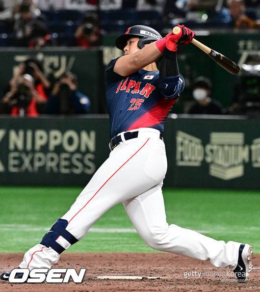 일본 야구 대표팀 오카모토 카즈마. /OSEN DB