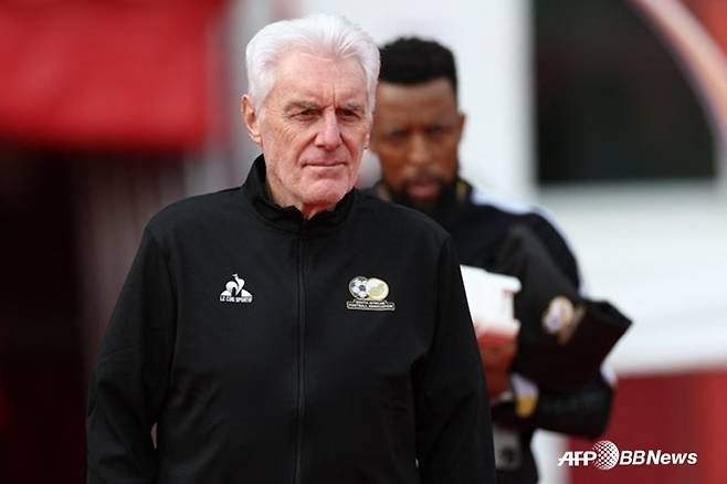 휴고 브로스 남아공 축구대표팀 감독. /AFPBBNews=뉴스1