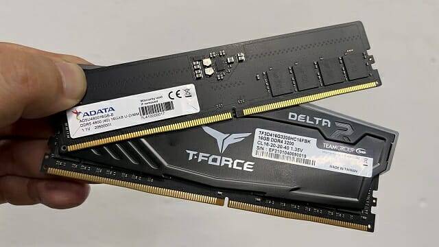 데스크톱PC용 DDR5/DDR4 메모리 모듈. (사진=지디넷코리아)