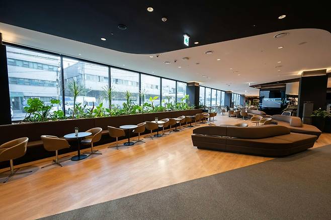 한성자동차 성동 서비스센터 실내 모습. 한성자동차 제공